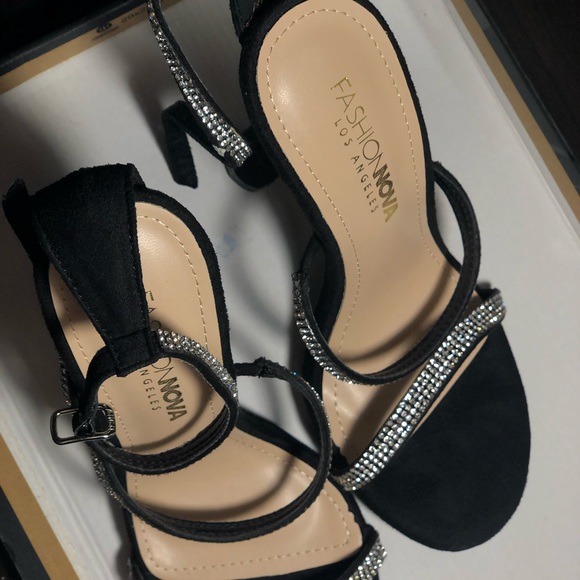 Fashion Nova Heels - Picture 6 of 6